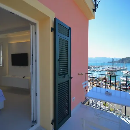 Al Molo Sea View Rooms-3